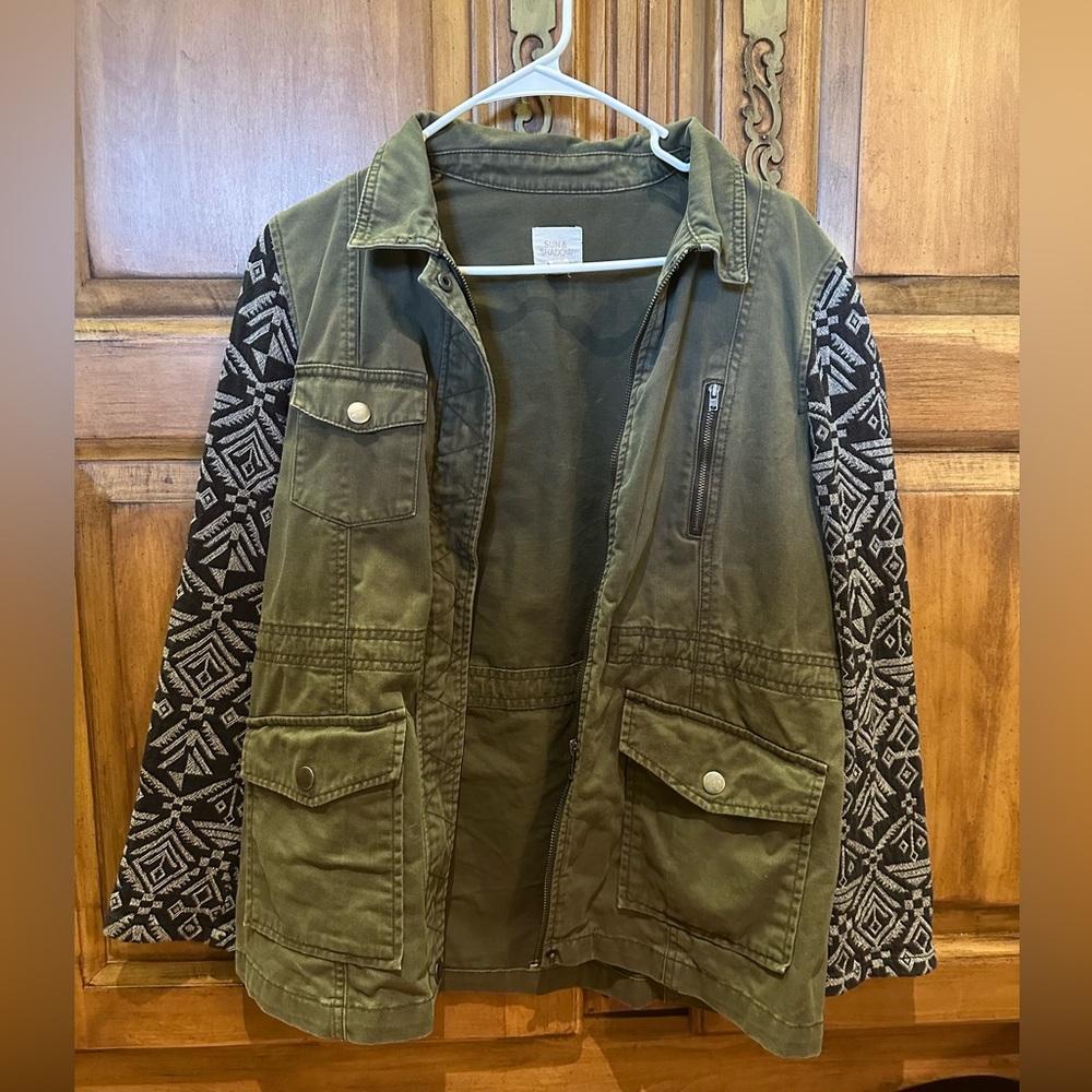 Sun & Shadow Green Jacket size M
